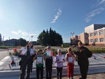 Патриотическая беседа «Выполняя задание Родины»