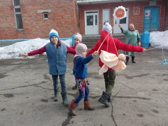 "Заклички весны"