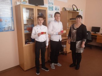 Поздравление учащихся Лебединской основной школы 