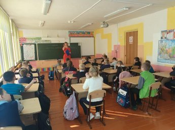 Познавательно-игровая программа «Давайте дарить доброту»