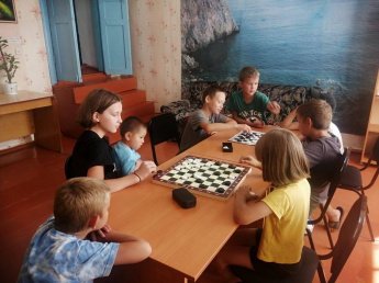 Турнир по шашкам «Забавные шашки»