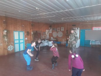 Тематическая дискотека «Здоровым быть легко»
