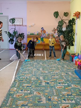 Игровая программа  «Во дворце сказок»