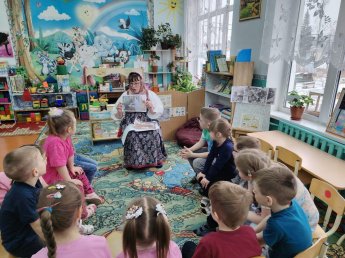Фольклорный час «В старину было так»