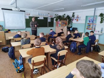 Игровая программа «В гостях у зимующих птиц»