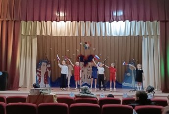 Праздничный концерт «Новогодние мелодии»