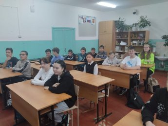 Познавательный час «Великий Тургенев»