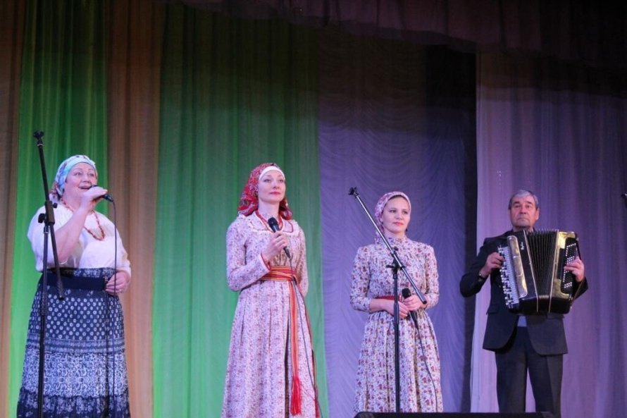 Районный фестиваль-конкурс народного творчества «Традиции» и районный детский фестиваль-конкурс «Соловушка»