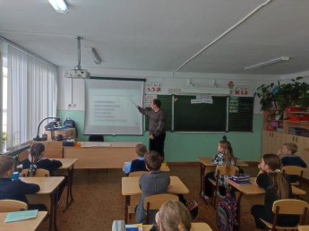 Информационный час «Путешествие по морям и океанам»