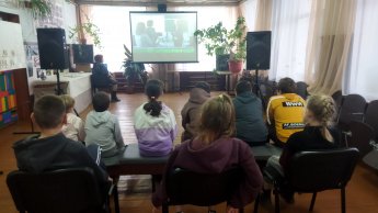 Киноурок "Три солнца"