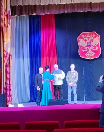Тематический вечер  «Героям войн 20-го столетия посвящается…»
