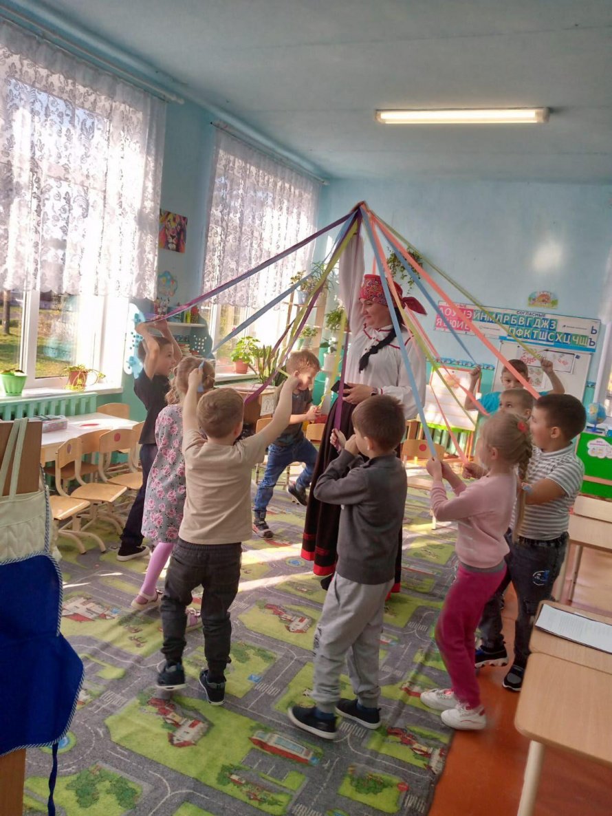 Познавательная программа "Здравствуй, батюшка Покров"