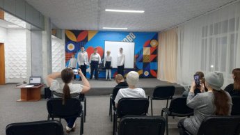Развлекательная программа «Мама - ангел-хранитель мой»