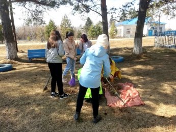 Трудовой десант  «Помоги ближнему»