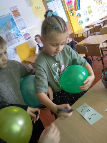 Познавательно-игровая программа «Чайка по имени Валентина»