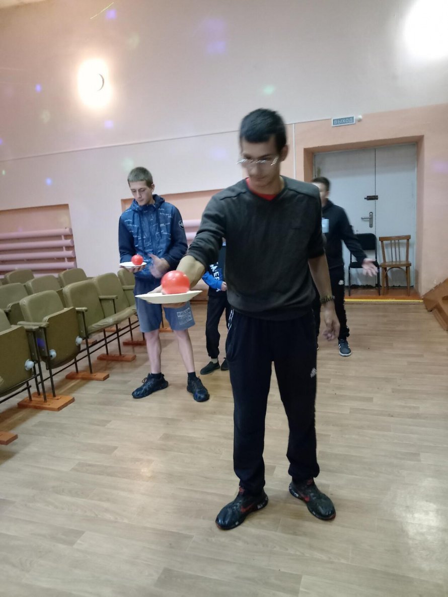Игровая программа «Эх, яблочко, да на тарелочке»