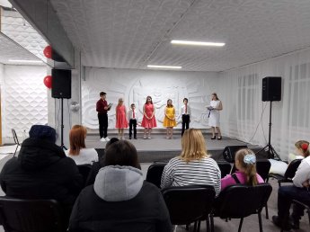 «Нет дороже слова «мама»