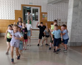Спортивная  программа «Впереди планеты всей»