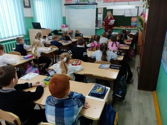 Познавательная программа «С днём рождения, дедушка Мороз!»