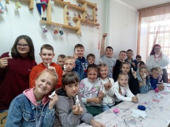 Мастер-класс «Зайчик на пальчик»