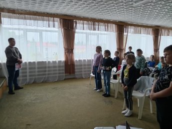 Познавательный час «Первый день войны»