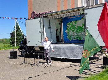 Концертная программа «Хранить державу – долг и честь!»