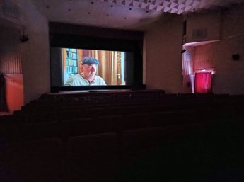 Показ документального фильма "Люди дела"
