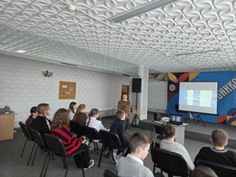 Познавательный час  «Здоровым быть – долго жить»
