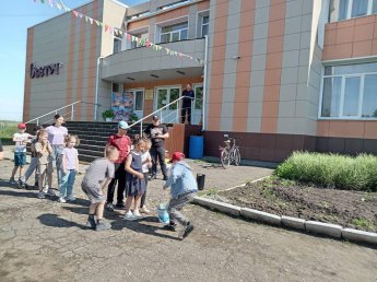 Спортивная программа «В путь - дорогу собирайся»