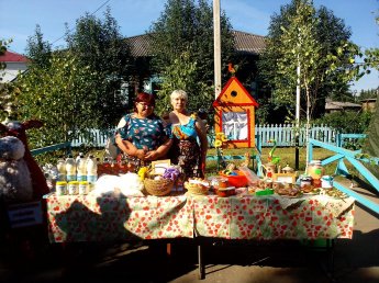 Участие в районной ярмарке «Деревенское подворье»