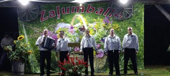 Участие в латышском народном празднике "Zalumballe"