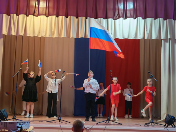 Праздничный концерт «Россия в сердце навсегда!»