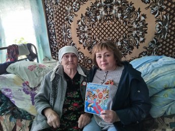 Поздравление тружеников тыла на дому «Благодарим за Победу»