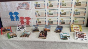 Выставка-экспозиция "Когда мы едины,мы - непобедимы"