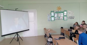 Информационно-просветительский час «Зажигаем жизнь»