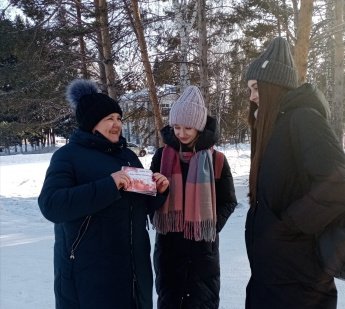 Акция «Сердце для любви открой, чтоб она жила с тобой»