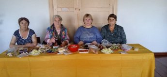 Развлекательная программа "Возраст свободы и счастья"