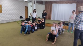 Познавательно-игровая программа «Азбука безопасности летом»